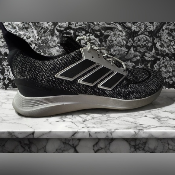 Adidas Black and White Sneakers with Sleek Design - Picture 8 of 10